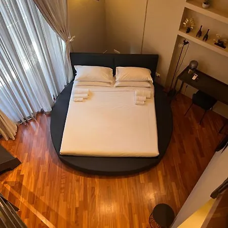 Affittacamere Duomo Housing Le *